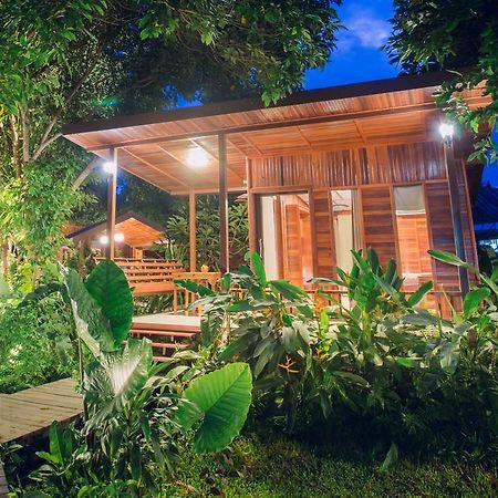 فندق Romyen House Ban Nong Nam Khan المظهر الخارجي الصورة