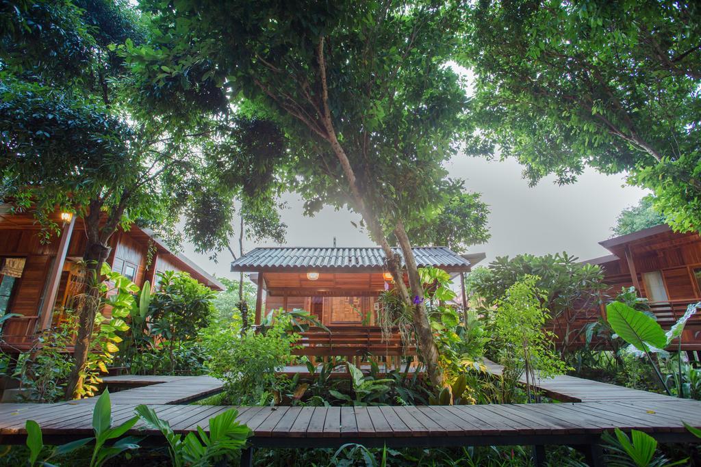 فندق Romyen House Ban Nong Nam Khan المظهر الخارجي الصورة